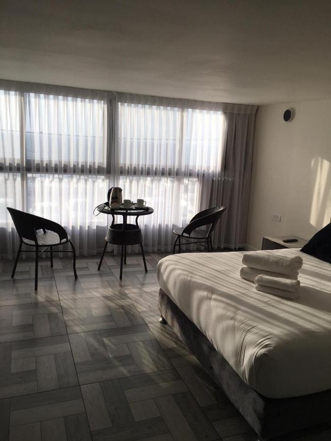Hermitage Hotel Bat Yam Eksteriør bilde